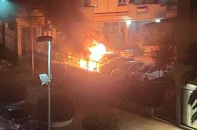 Auto incendiata a Barletta: &egrave; la vettura del giornalista della Gazzetta Adriano Antonucci