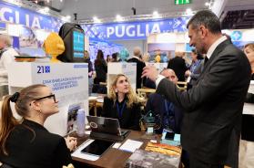 Turismo in Puglia, ecco i numeri del 2025: +13% di arrivi, crescono anche le presenze straniere