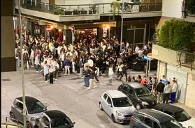 Bari e le notti folli di Poggiofranco: migliaia di giovani nei weekend, corse clandestine, parcheggi selvaggi