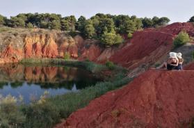 Otranto, il Comune annuncia l'accesso pedonale garantito al laghetto della cava di bauxite Otranto, il Comune annuncia l'accesso pedonale garantito al laghetto della cava di bauxite
