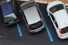 Taranto, espropri e permute per i nuovi parcheggi