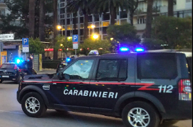 Bari e le rapine nelle attività commerciali:«Entrò nel negozio e con un coltello disse a mia moglie “ti ammazzo”» Bari e le rapine nelle attività commerciali:«Entrò nel negozio e con un coltello disse a mia moglie “ti ammazzo”»