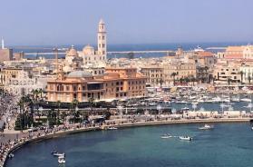 In Puglia il miglior clima d'Italia: Bari in cima alla classifica dei capoluoghi, medaglia d'argento per la Bat