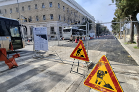 Bari tra lavori, divieti e strade a pezzi: cos&igrave; &egrave; la vita tra 100 cantieri FOTO