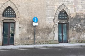 Monteparano, assalto al bancomat di Monte dei Paschi: banda della marmotta fugge con la cassaforte