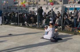 &laquo;Io, tarantino convertito all'Islam: a Bari ho trovato una nuova famiglia&raquo;. Al Libert&agrave; la festa per il fine Ramadan VIDEO