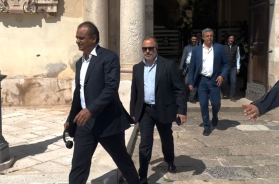 Ex Ilva, Jindal tenta di conquistare Taranto: «Il Governo prenda presto una decisione» Ex Ilva, Jindal tenta di conquistare Taranto: «Il Governo prenda presto una decisione»