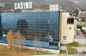 Denaro da riciclare nel Casino di Saint-Vincent: scoperto giro di fatture false da 3 milioni, perquisizioni anche in Puglia VIDEO