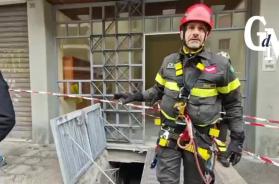 Bari, fuga di gas in un palazzo di via Quarto. I residenti: «Una situazione segnalata da mesi» VIDEO Bari, fuga di gas in un palazzo di via Quarto. I residenti: «Una situazione segnalata da mesi» VIDEO