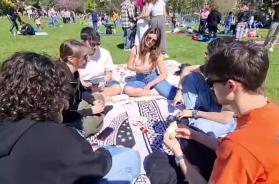 Pasquetta di sole e di mare: lunghe code di auto per uscire dalla citt&agrave; ma anche picnic e dj set a parco 2 Giugno 