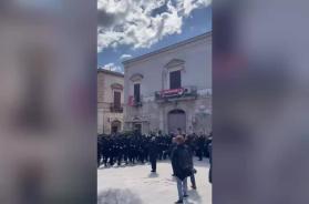 A Canosa di Puglia &egrave; il giorno della Desolata: il canto delle donne che abbraccia i fedeli VIDEO