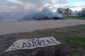 Presicce Acquarica, distrutta (e ricostruita) la focareddha. L'atto vandalico firmato: «Viva Sant'Andrea» Presicce Acquarica, distrutta (e ricostruita) la focareddha. L'atto vandalico firmato: «Viva Sant'Andrea»