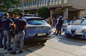 Piazze calde a Bari, più controlli e daspo: undici aggressioni in 12 giorni