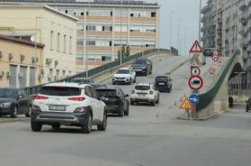 Bari, caos a Madonnella il quartiere isolato: bus assenti, commercio in crisi Bari, caos a Madonnella il quartiere isolato: bus assenti, commercio in crisi