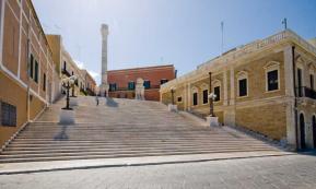 Qui Brindisi metafora del Sud
