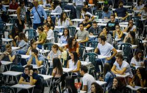 Il coraggio di abolire l'&laquo;affare&raquo; dei test di Medicina