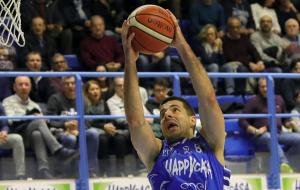 Brindisi Basket perde contro la Dinamo Sassari: 90-97