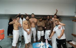 Basket, il miracolo di Happy Casa Brindisi: vince a Milano, ora &egrave; in vetta