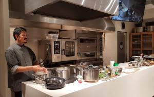 Sushi o pasta? Lo chef Hiro in Salento