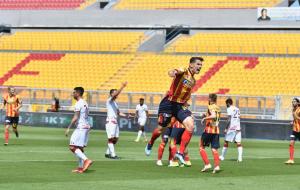 Il Lecce non va oltre il pari: con la Reggina in casa finisce 2-2