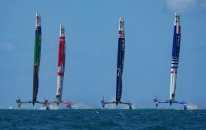 Taranto, conto alla rovescia: catamarani volanti in arrivo