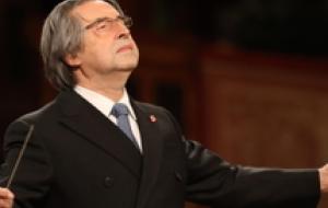 Muti, cultura riparte da riapertura teatri nei piccoli centri