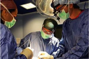 Bari, asportato tumore al seno di 3 chili e mezzo: la paziente aveva aspettato due anni per paura