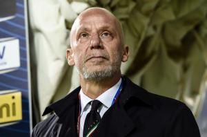 Ore di apprensione per Vialli: ricoverato a Londra, con lui anche la madre