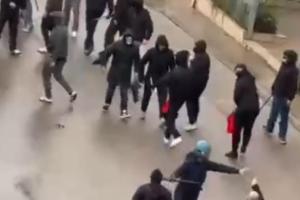 Rissa tra tifosi e lancio di oggetti a Casarano: la polizia evita lo scontro prima della partita
