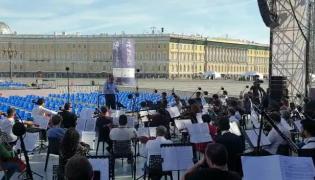 San Pietroburgo, tutto pronto per il concerto dell'Orchestra del Petruzzelli