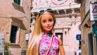 Barbie in Town sbarca in Salento: gli scatti a Lecce capitale del Barocco 