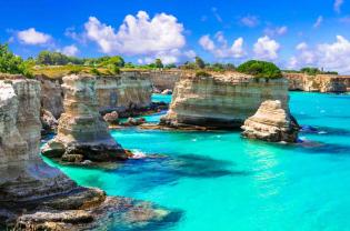 Estate, i pugliesi preferiscono il mare di Puglia o andare fuori regione?