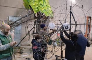 Al via i preparativi per il &laquo;Carnevale di Corsano e del Capo di Leuca&raquo;: volontari e carristi all'opera