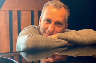 Stay Human, la sfida sonora di Perruggini