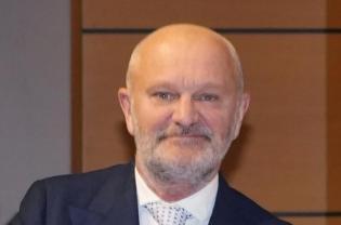 Andrea Pucci rinuncia a Sanremo 2026: &laquo;Insulti inaccettabili&raquo;. E voi cosa ne pensate della scelta?