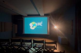 Bari, al San Pasquale c&rsquo;&egrave; un cinema &laquo;lento&raquo; pensato per i pi&ugrave; piccoli: &laquo;Cos&igrave; educhiamo genitori e bimbi allo schermo&raquo;  VIDEO