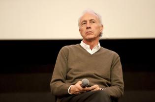 Referendum, Travaglio a Bari per &laquo;Le ragioni del No&raquo;: &laquo;Con la riforma avremo i giudici dell'accusa, come gli USA&raquo;