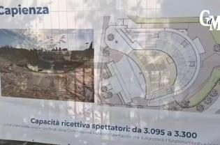 Foggia, partono i lavori di riqualificazione dell’anfiteatro Mediterraneo dopo quindici anni di chiusura Foggia, partono i lavori di riqualificazione dell’anfiteatro Mediterraneo dopo quindici anni di chiusura