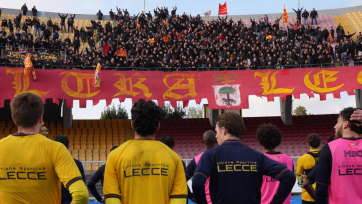 Lecce-Cremonese, Via Del Mare sold out per il match salvezza. Tifosi in curva anche in allenamento: il video &egrave; virale