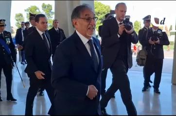 Festa delle Forze Armate, a Bari il presidente del Senato La Russa depone corona al Sacrario dei Caduti VIDEO