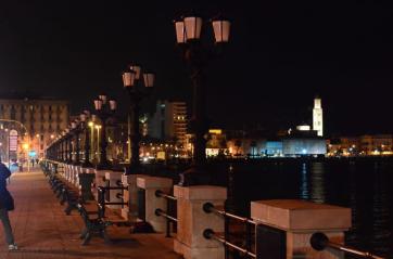 Bari, 70enne investito mentre attraversava sulle strisce sul lungomare: è grave