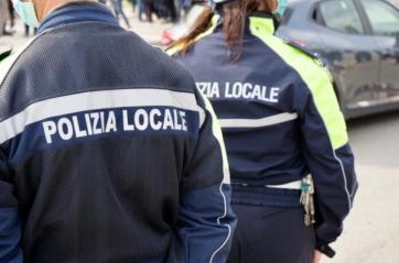 &laquo;Le vigilesse vanno licenziate, chiesero aiuto ai mafiosi&raquo;: la Procura generale e il Comune di Bari si costituiscono in appello