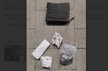 Brindisi, viaggiavano in auto con oltre 500 dosi di droga: quattro arresti