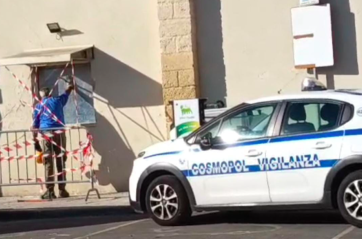 Frigole, assalto nella notte allo sportello bancomat della Bpp di piazza Bertacchi FOTO