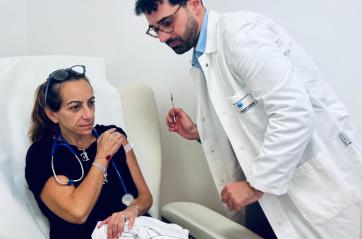 Al via la campagna antinfluenzale al Policlinico di Bari: vaccini anche contro il Covid-19