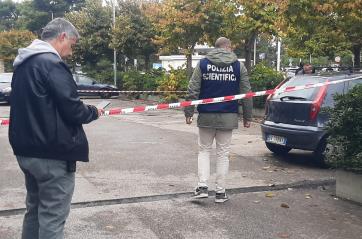 Putignano, scontro a fuoco tra polizia e malviventi: due persone fermati, altri due in fuga