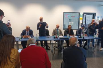 Foggia, all'aeroporto «Gino Lisa» presentati gli operativi Aeroitalia