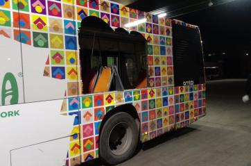 Bari, la conta dei danni di Halloween: autobus presi a sassate, due conducenti feriti