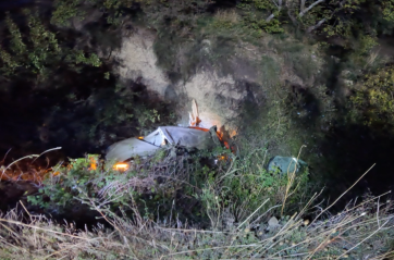 Orsara di Puglia, auto precipita in una scarpata: conducente estratto dai vigili del fuoco, grave in ospedale