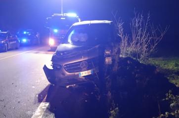 Scorrano, tragico frontale sulla statale: una 58enne morta sul colpo